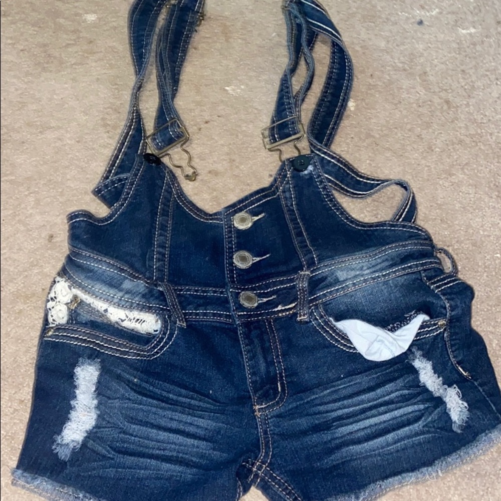 Almost famous blue Jean shorts